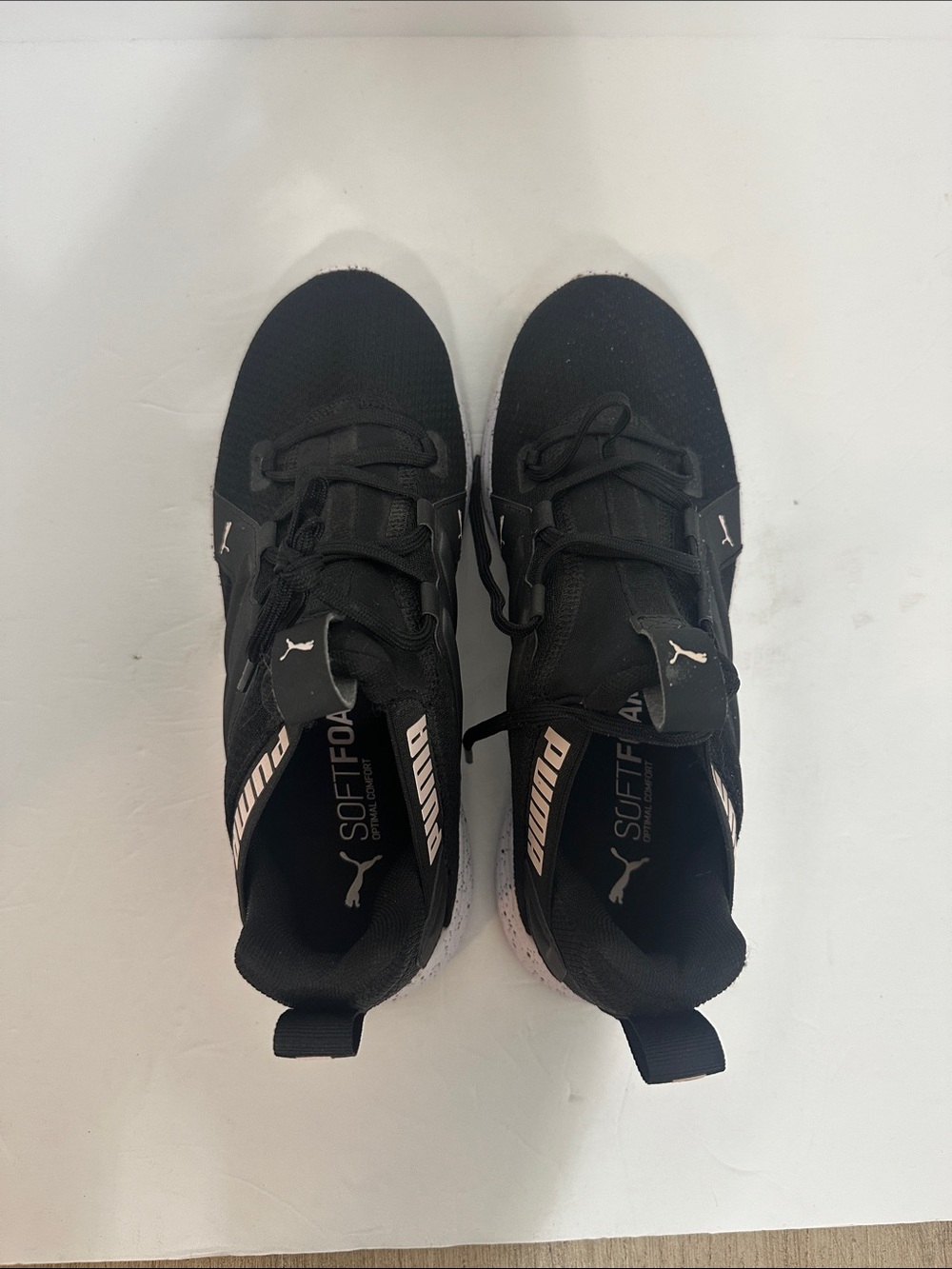 PUMA Black Pink Slip Resistant Athletic Sneakers SoftFoam Comfort Size 9
